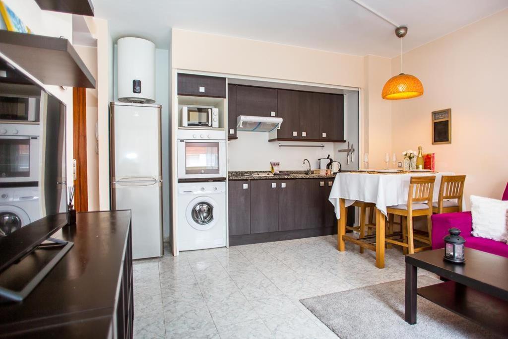 Al11 Apartamento Albert リョレート・デ・マル エクステリア 写真