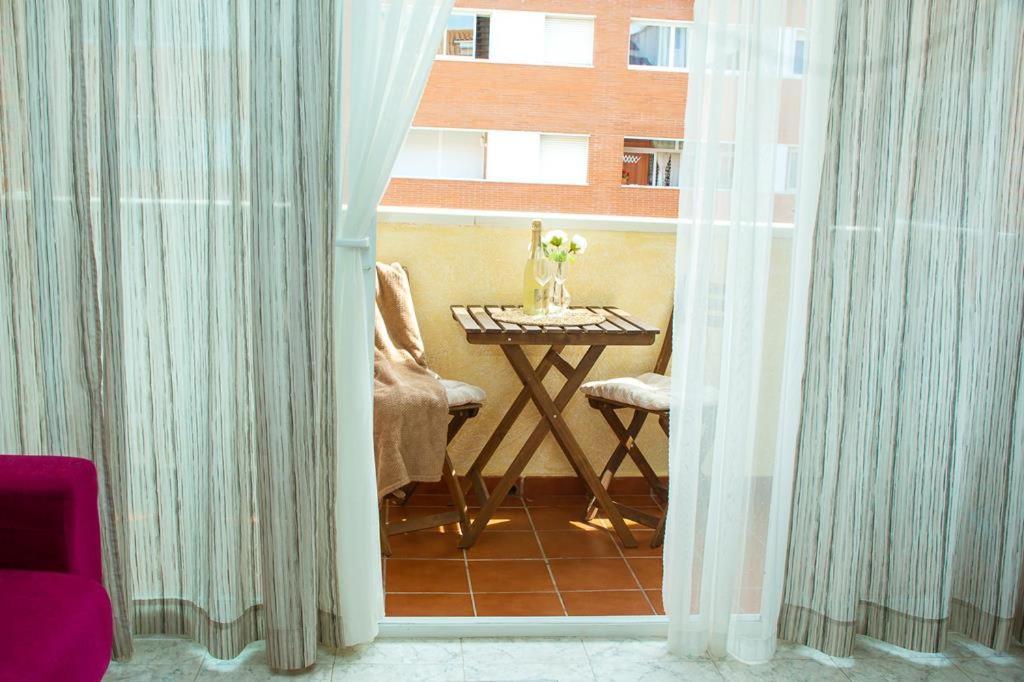 Al11 Apartamento Albert リョレート・デ・マル エクステリア 写真